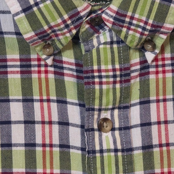Eddie Bauer Plaid Short Sleeve Button Up Shirt Green Red Navy Mens L Tall Casual - Picture 3 of 7
